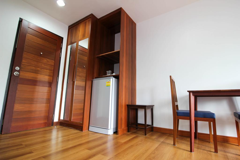 Tai-Shan Suites Ratchaburi Exterior photo